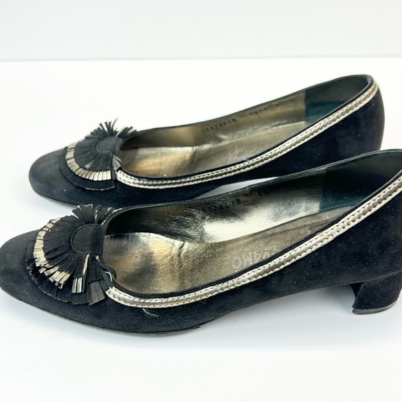 Salvatore Ferragamo Black and Gold Flats with Decorative Toe Size 9 Suede - Picture 2 of 10
